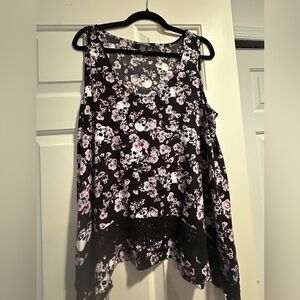 Hot Topic Black and Purple Floral Skull Tank